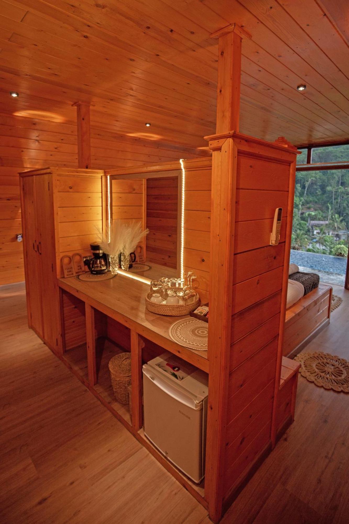 Tea Cabins 埃拉 客房 照片